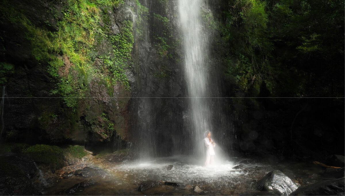 滝行のイメージ